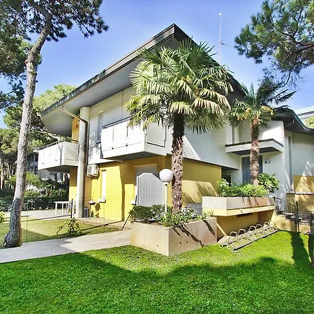 Cristina Apartment